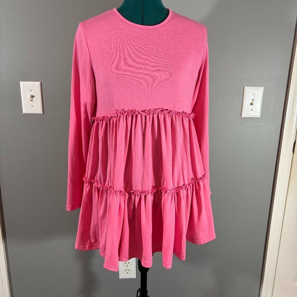 NWOT Women's Barbie Pink Babydoll Tiered Tunic Legging Top Size Medium